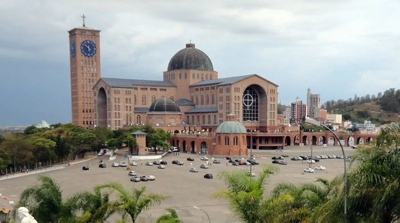 foto da Basílica de Nossa Senhora Aparecida em sp