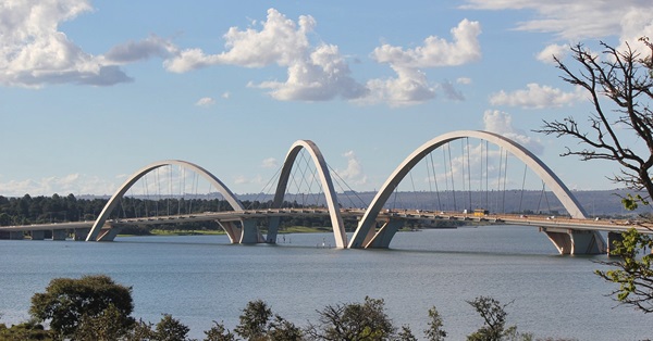 Cidades do Distrito Federal - ponte Juscelino Kubitschek